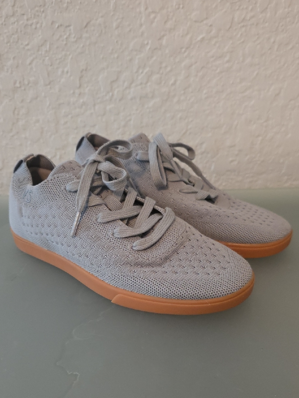 Suavs The Zulkil Gum Women's Gray Knit Sneakers Size 7